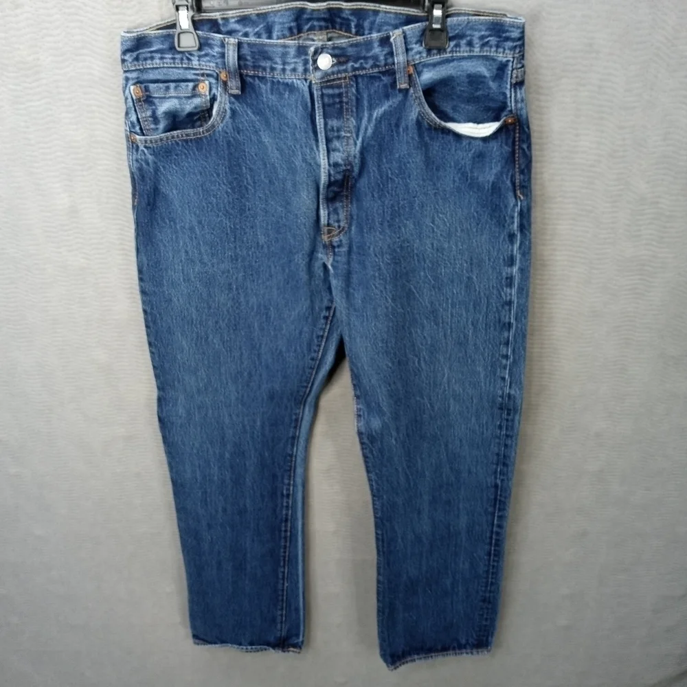 Levi's 501xx men's button fly blue jeans sz 36x34. 300 12pm